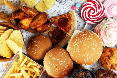 Sağlıksız ürünler. yemek vücut, deri, kalp ve dişler için kötüdür..