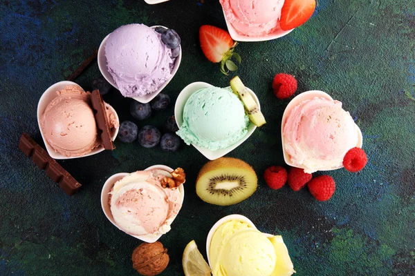 Various of ice cream flavor whit fresh blueberry, strawberry, ki