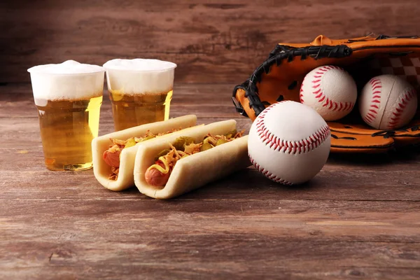 Grilled Hot Dogs Mustard Ketchup Table Draft Beer Baseball Party — Stock Photo, Image