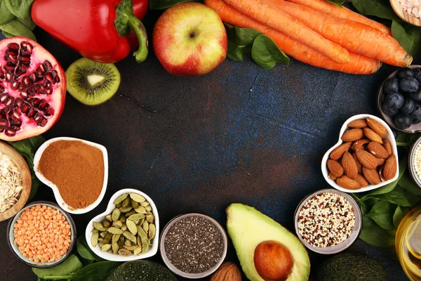 Auswahl Gesunden Lebensmitteln Obst Gemüse Saatgut Superfood Getreide Blattgemüse Hintergrund — Stockfoto