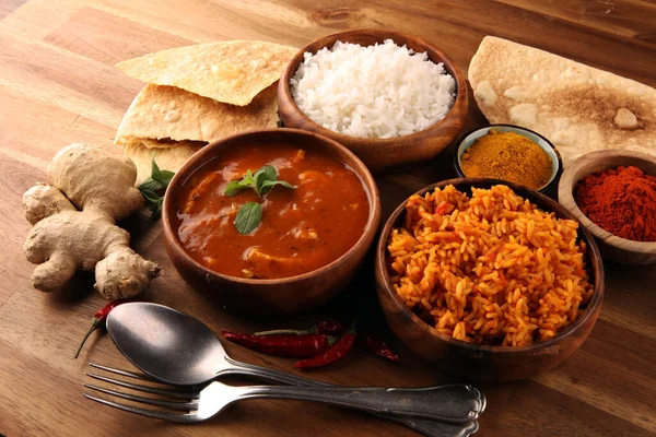 Poulet Tikka Masala Épicé Curry Viande Nourriture Pot Avec Riz — Photo