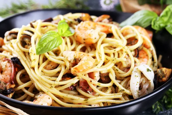 Zeevruchten Pasta Schotel Met Mediterrane Frutti Mare Rustieke Tafel — Stockfoto