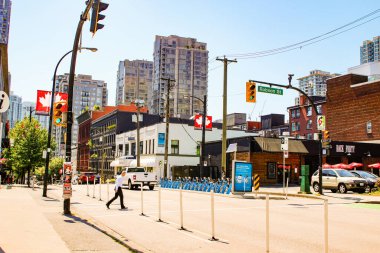 19 Haziran 2018, Vancouver Canada: False Creek 'in ve Vancouver, Kanada' nın merkezindeki Vancouver 'ın editör fotoğrafı.