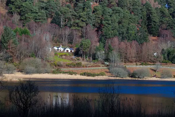 บ้านเก่า, ทําลายที่หุบเขาเทือกเขา County Wicklow, ไอร์แลนด์ — ภาพถ่ายสต็อก