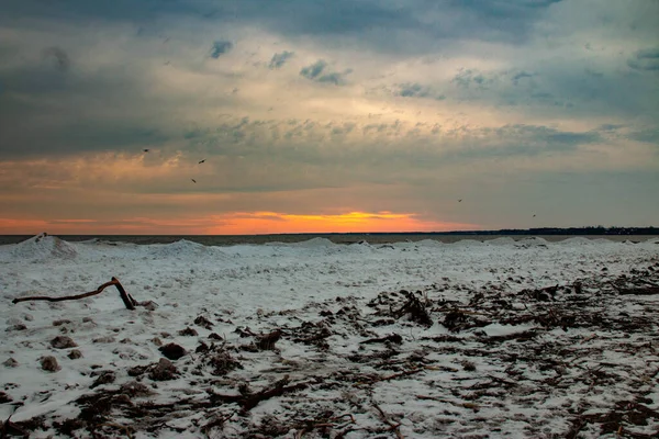 Ηλιοβασίλεμα Χειμώνα Πάνω Από Port Stanley Οντάριο Που Είναι Λίμνη — Φωτογραφία Αρχείου