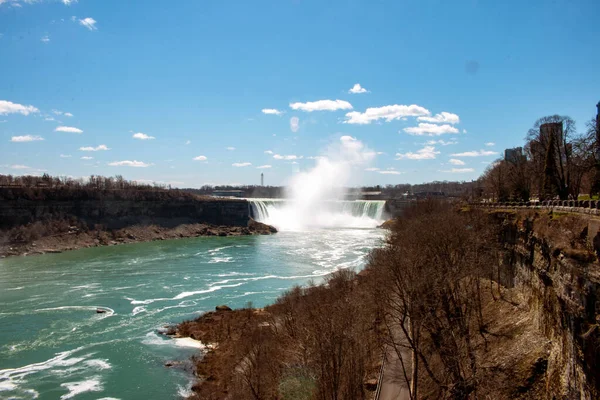 Vue Sur Les Chutes Niagara Canada Pendant Lente Saison Printanière — Photo