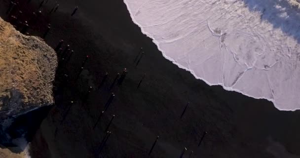 Légifelvételek Reynisfjara Fekete Homokos Strand — Stock videók