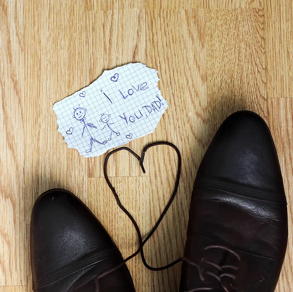 Greeting card with Father's Day. View from above. Fathers day composition on wooden desk backround. — Stock Photo, Image