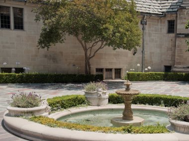 güzel güneşli Bahçeli ev