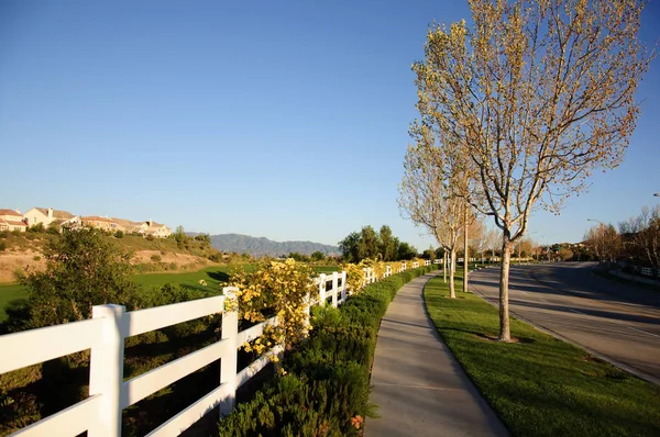 Pedestrian walkway for exercise and walk — Stock Photo, Image