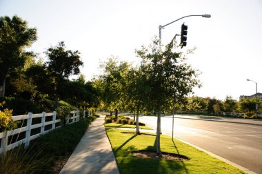 Egzersiz ve yürüyüş için yaya yürüme yolu