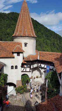 Romanya 'nın Brasov kentindeki Ortaçağ Bran Şatosu