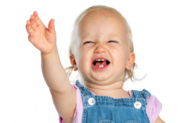 Face shot of crying infant showing first teeth — Stock Photo, Image