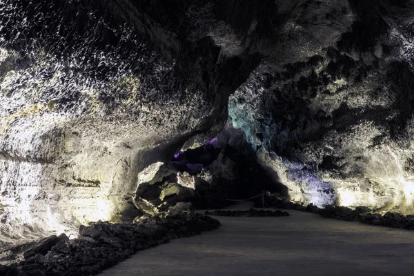 Vulkáni barlang - Cueva de los Verdes — Stock Fotó