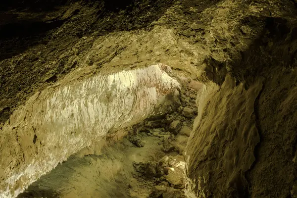 Vulkanische grot - Cueva de los Verdes — Stockfoto