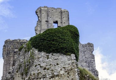 Corfe Castle kalıntıları / Wareham / İngiltere