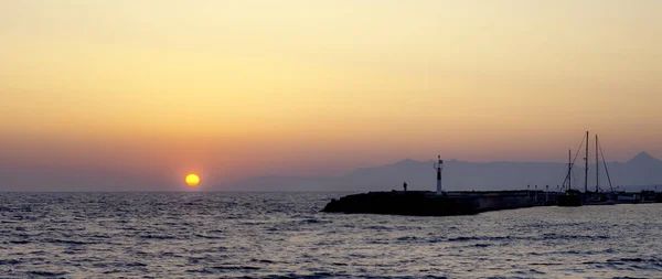 Sonnenuntergang in Griechenland / Gouves, Beton — Stockfoto