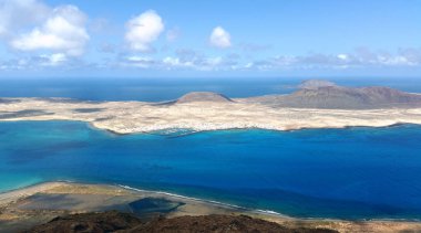 Volkanik ada La Graciosa / Lanzarote / Kanarya Adaları