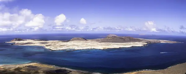 Vulkanische eiland La Graciosa / Lanzarote / Canarische eilanden — Stockfoto