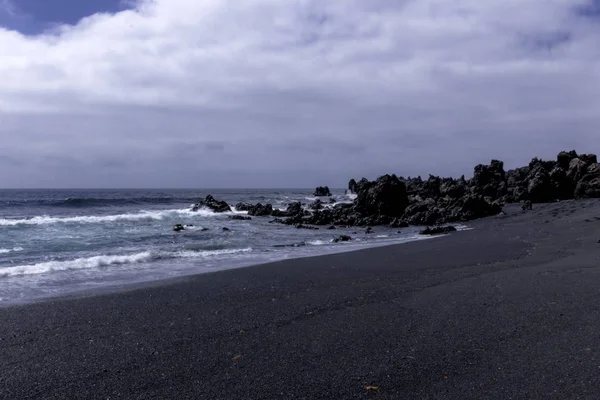 Musta Ranta Golfon Lähellä Lanzarote Kanariansaaret Espanja — kuvapankkivalokuva
