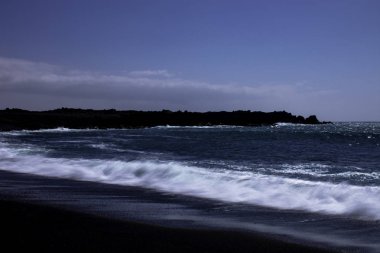 Siyah sahil yakınında El Golfo, Lanzarote, Kanarya Adaları, İspanya