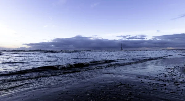 Crosby Beach Günbatımı Kışın Crosby Liverpool Ngiltere — Stok fotoğraf