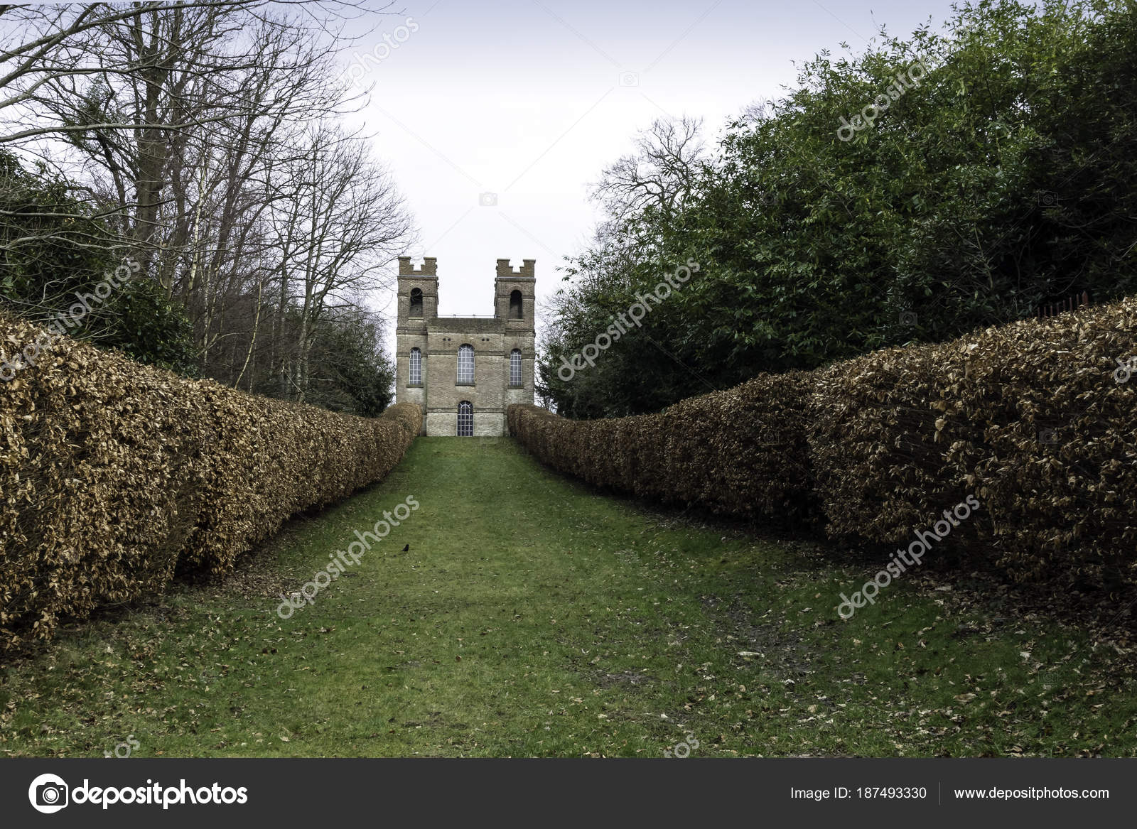Belvedere Tower Esher Surrey Reino Unido 2013 — Foto editorial de stock © Rott70 187493330