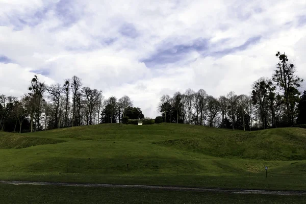 Empty bench on top of the hill - Esher, United Kingdom