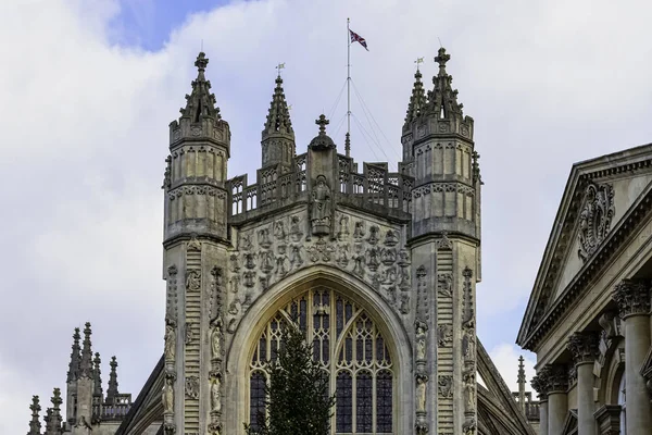 Christmas Tree Front Bath Abbey Bath Somerset United Kingdom December — ストック写真