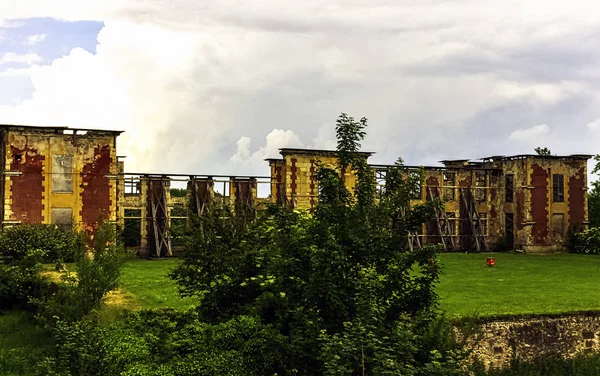 Разрушенный Замок Купвре Chateau Coupvray Купвре Фабле Марне Иль Франс — стоковое фото