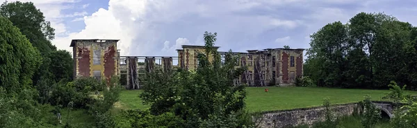 Разрушенный Замок Купвре Chateau Coupvray Купвре Фабле Марне Иль Франс — стоковое фото