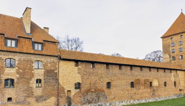 Malbork 'taki Tötonik Düzen Kalesi - 2 Ocak 2020' de Polonya 'nın Malbork kentindeki en büyük şato.