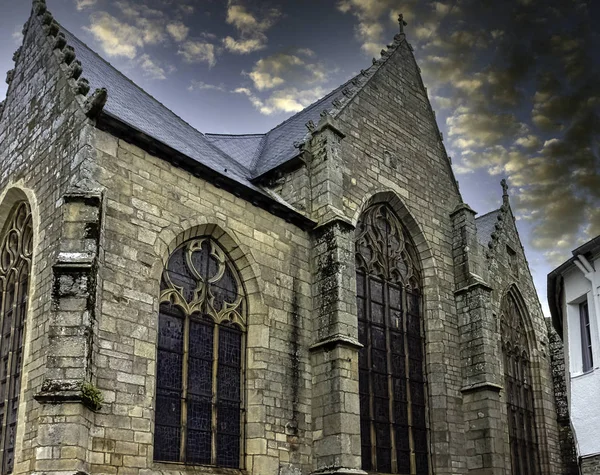 Alba Sulla Chiesa Parrocchiale Saint Armel Eglise Saint Armel Ploermel — Foto Stock