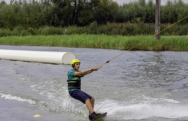 Réveil Des Adolescents Sur Lac Brwinow Masovia Pologne — Photo