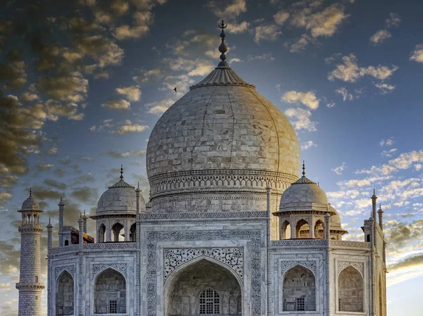 Imagen Crown Palaces Taj Mahal Diciembre 2018 Agra Uttar Pradesh — Foto de Stock