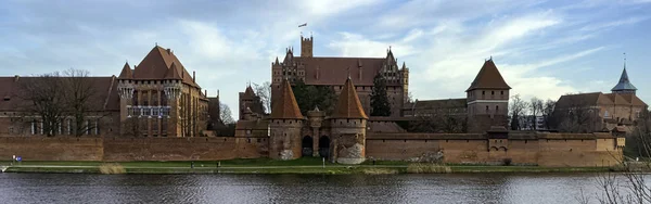 Castello Dell Ordine Teutonico Fiume Nogat Malbork Pomerania Polonia Gennaio — Foto Stock