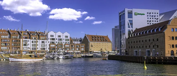 Utsikt Motlawa Elv Arkitektur Gdansk Tricity Pommern Polen August 2019 – stockfoto