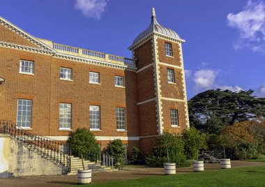 10 Kasım 2019 'da Osterley, Isleworth, Londra' daki Osterley Park House.