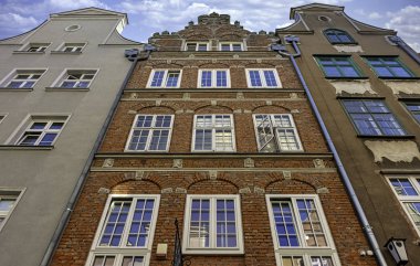 26 Ağustos 2019'da Gdansk, Tricity, Pomerania, Polonya'daki Eski Kent'in vintage mimarisi