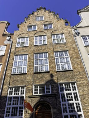 26 Ağustos 2019'da Gdansk, Tricity, Pomerania, Polonya'daki Eski Kent'in vintage mimarisi