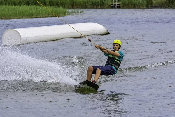 Réveil Des Adolescents Sur Lac Brwinow Masovia Pologne — Photo