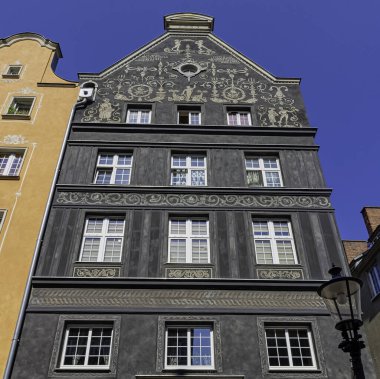 26 Ağustos 2019'da Gdansk, Tricity, Pomerania, Polonya'daki Eski Kent'in vintage mimarisi