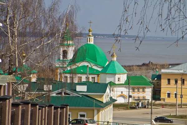 Orthodoxes Dreifaltigkeitskloster — Stockfoto