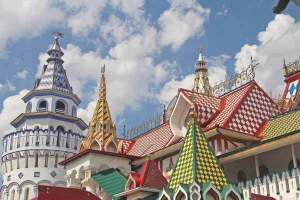 Spiers vícebarevné kremlia — Stock fotografie