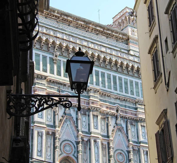 Linterna en florencia — Foto de Stock