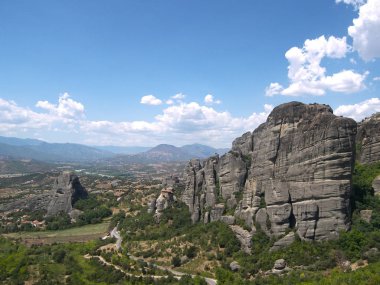 Meteora Dağları Yunanistan ile manzara