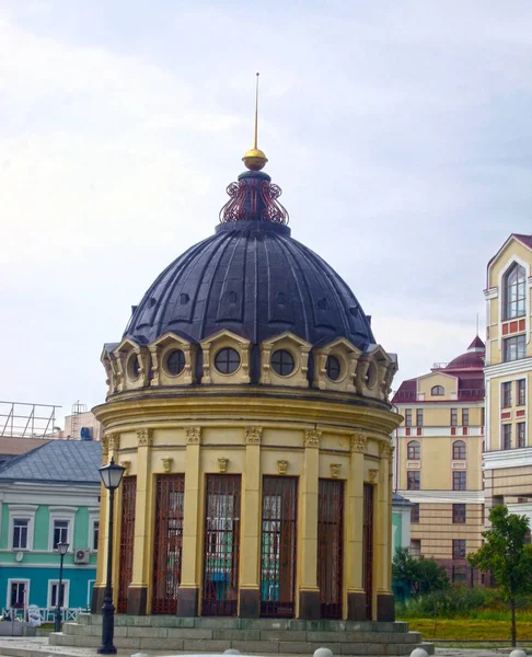 Vista della rotonda a Kazan — Foto Stock