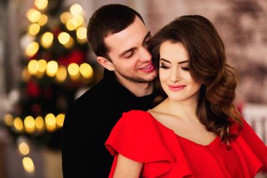 Portre romantik anlar sahip güzel çiftin. Moda Dr