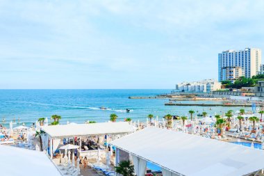 Odessa, Ukrayna - 12 Haziran 2017 Odessa beach resort sırasında üzerinde bir 