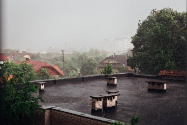 Morshyn, Ukrayna - 10 Haziran 2014 - CI üzerinde kasvetli hava